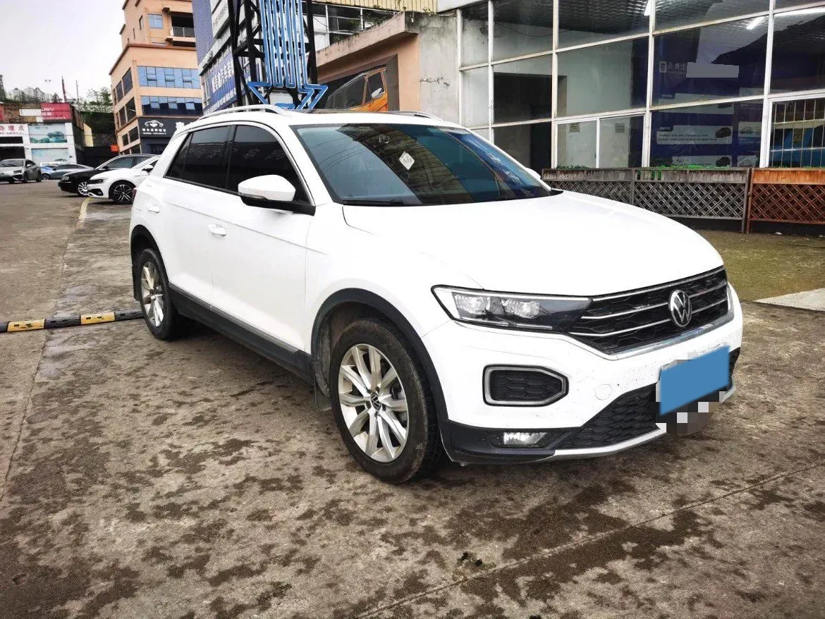 2022 Volkswagen T-Roc 1.4T 150HP L4 7DCT,autocango,china used car exporter,china ev exporter,chinese used car exporter,chinese used ev exporter