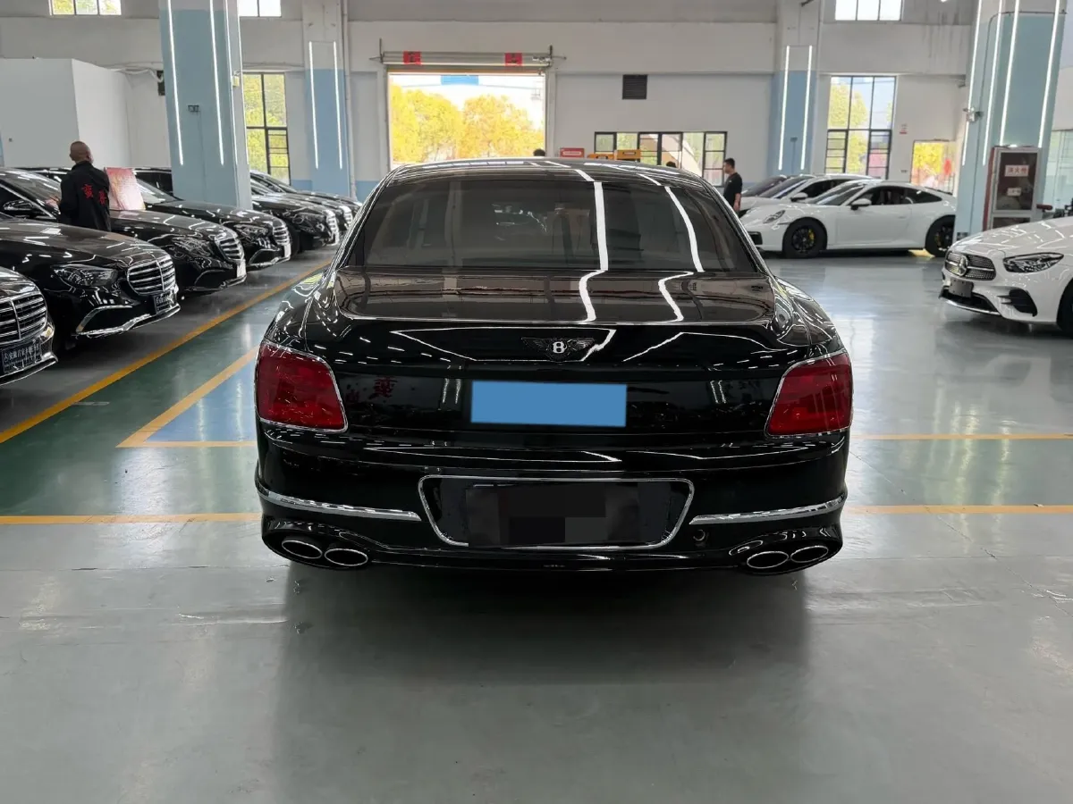 2021 Bentley Flying Spur 4.0T 550HP V8 8DCT,autocango,china used car exporter,china ev exporter,chinese used car exporter,chinese used ev exporter