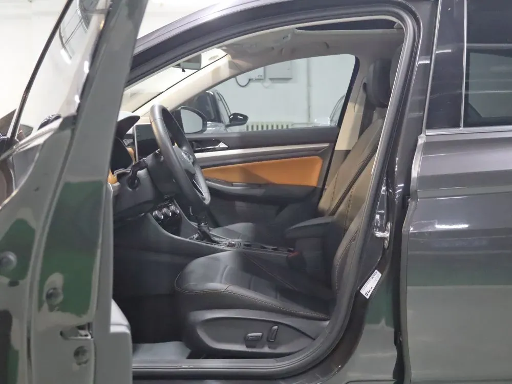 2023 Volkswagen Bora 1.2T 116HP L4 7DCT,autocango,china used car exporter,china ev exporter,chinese used car exporter,chinese used ev exporter