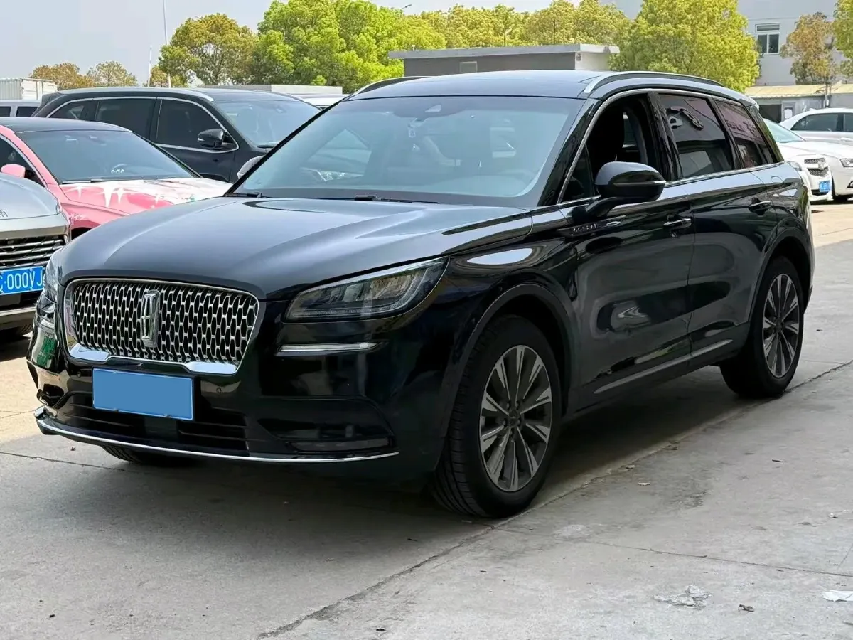 2022 Lincoln Corsair 2.0T 245HP L4 8AT,autocango,china used car exporter,china ev exporter,chinese used car exporter,chinese used ev exporter