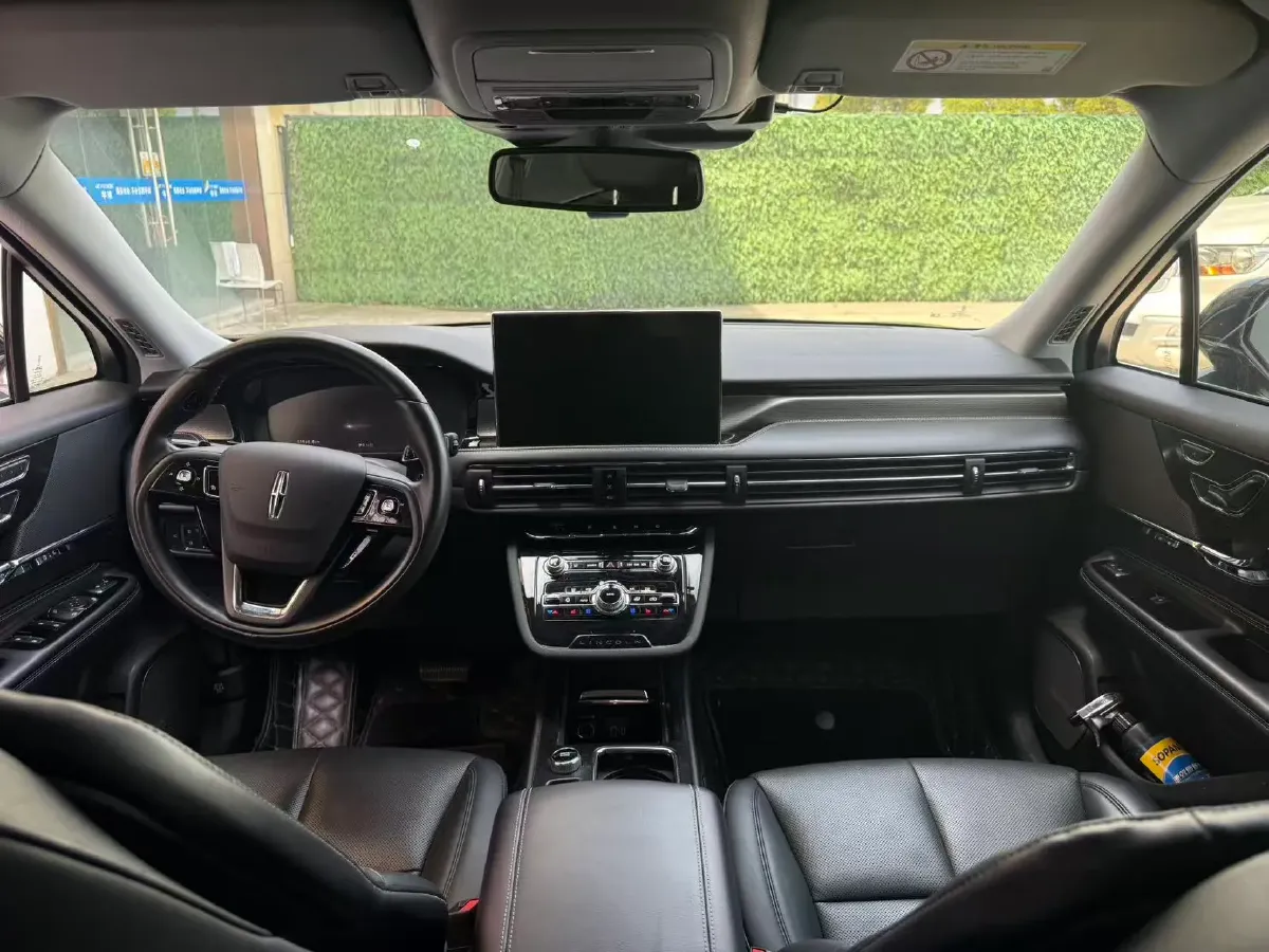 2022 Lincoln Corsair 2.0T 245HP L4 8AT,autocango,china used car exporter,china ev exporter,chinese used car exporter,chinese used ev exporter