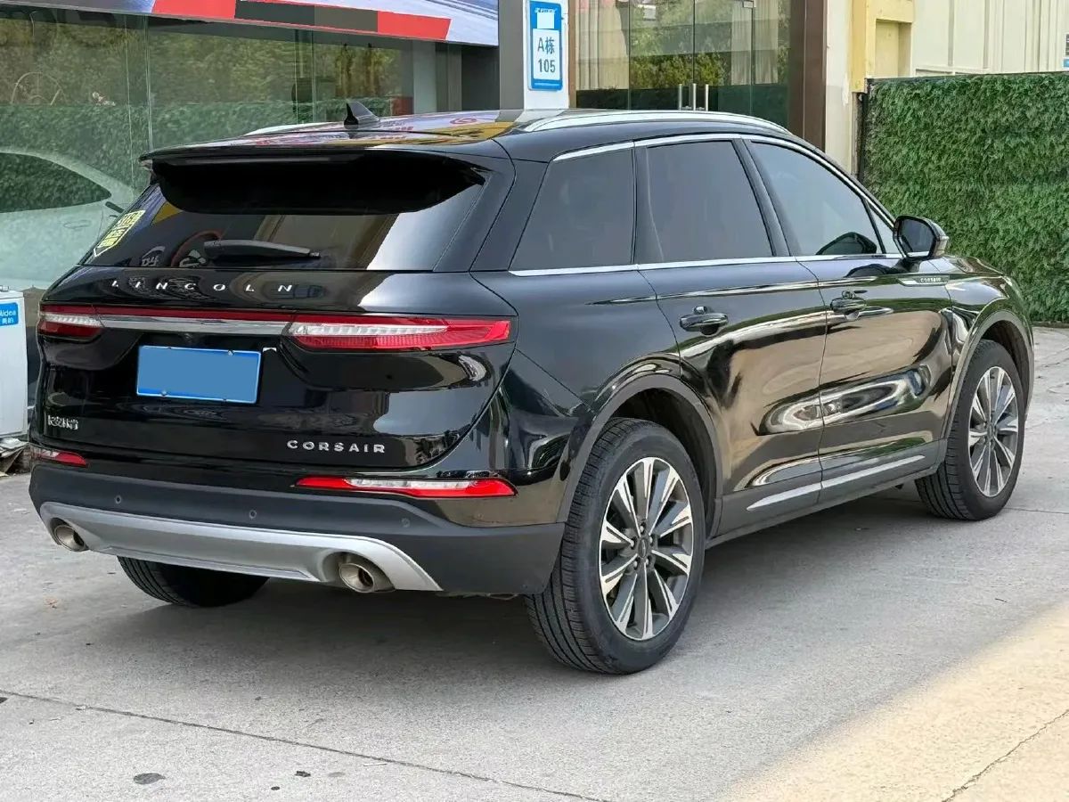 2022 Lincoln Corsair 2.0T 245HP L4 8AT,autocango,china used car exporter,china ev exporter,chinese used car exporter,chinese used ev exporter