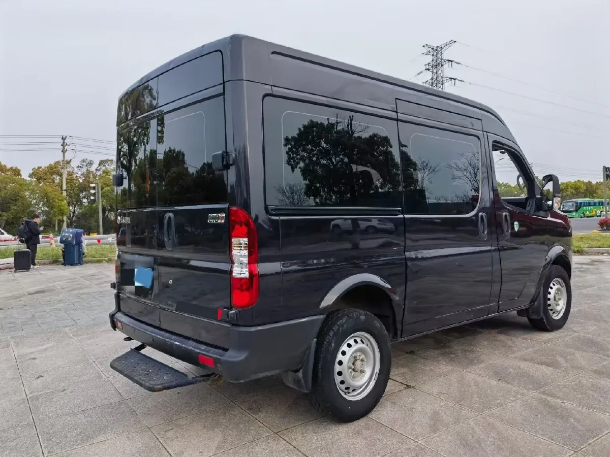 2021 JMC TeShun 2.8T 122HP L4 5MT,autocango,china used car exporter,china ev exporter,chinese used car exporter,chinese used ev exporter