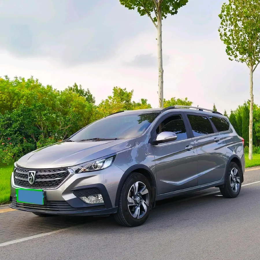 2018 BaoJun 360 1.5L 112HP L4 6MT,autocango,china used car exporter,china ev exporter,chinese used car exporter,chinese used ev exporter