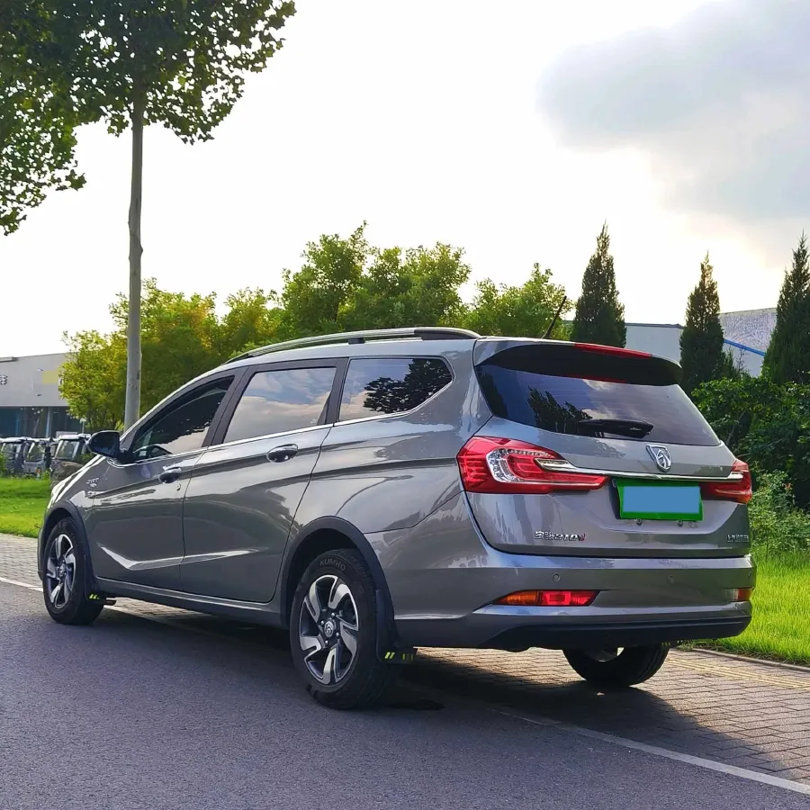 2018 BaoJun 360 1.5L 112HP L4 6MT,autocango,china used car exporter,china ev exporter,chinese used car exporter,chinese used ev exporter