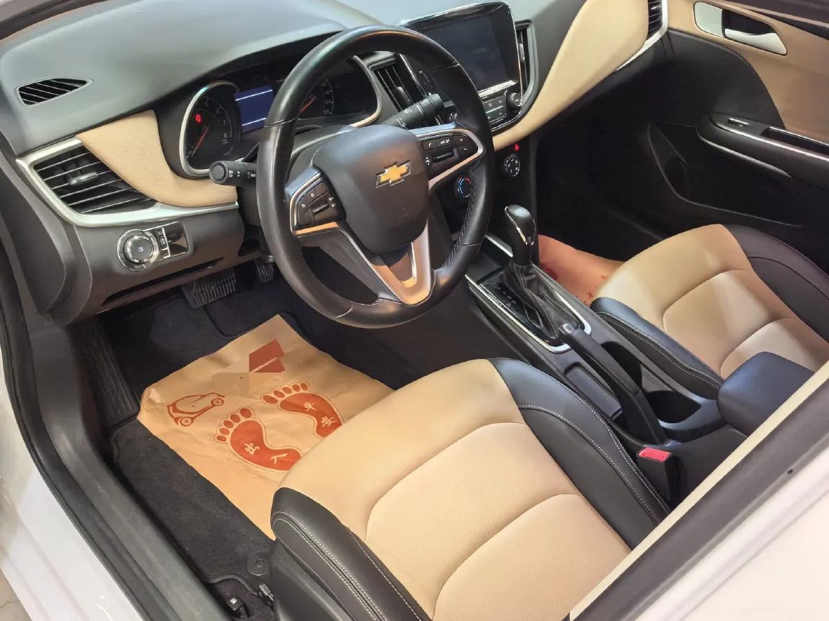 2020 Chevrolet Monza 1.5L 113HP L4 6AT,autocango,china used car exporter,china ev exporter,chinese used car exporter,chinese used ev exporter