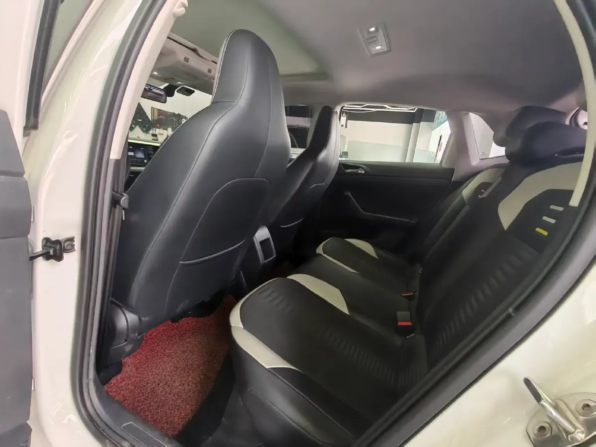 2019 Volkswagen Polo 1.5L 113HP L4 6AT,autocango,china used car exporter,china ev exporter,chinese used car exporter,chinese used ev exporter