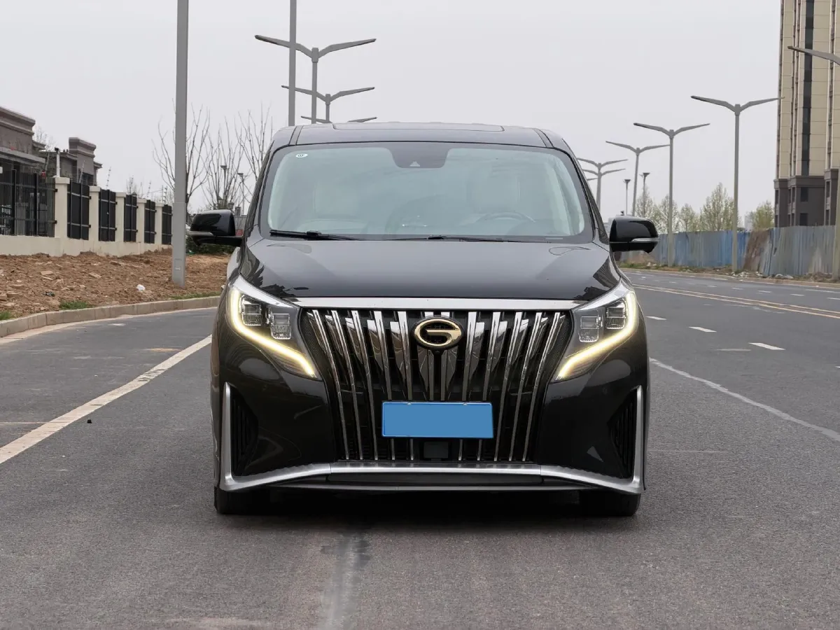 2021 GAC Trumpchi M8 2.0T 252HP L4 8AT,autocango,china used car exporter,china ev exporter,chinese used car exporter,chinese used ev exporter