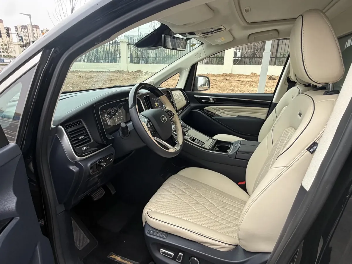 2021 GAC Trumpchi M8 2.0T 252HP L4 8AT,autocango,china used car exporter,china ev exporter,chinese used car exporter,chinese used ev exporter