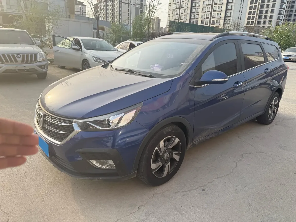 2018 BaoJun 360 1.5L 112HP L4 6MT,autocango,china used car exporter,china ev exporter,chinese used car exporter,chinese used ev exporter