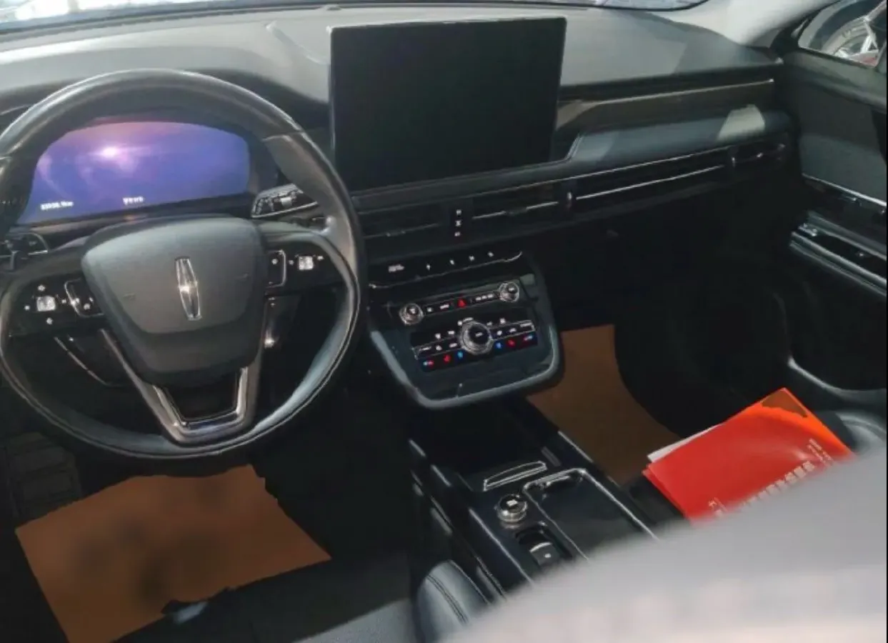 2021 Lincoln Nautilus 2.0T 245HP L4 8AT,autocango,china used car exporter,china ev exporter,chinese used car exporter,chinese used ev exporter