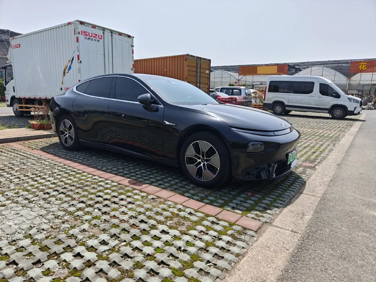 2024 Xpeng P7 BEV 64.4KWH,autocango,china used car exporter,china ev exporter,chinese used car exporter,chinese used ev exporter