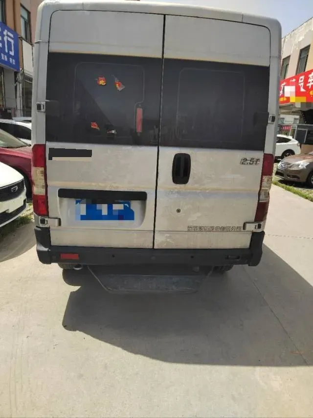 2018 DongFeng DFAC YuFeng 2.5T 136HP L4 6MT,autocango,china used car exporter,china ev exporter,chinese used car exporter,chinese used ev exporter