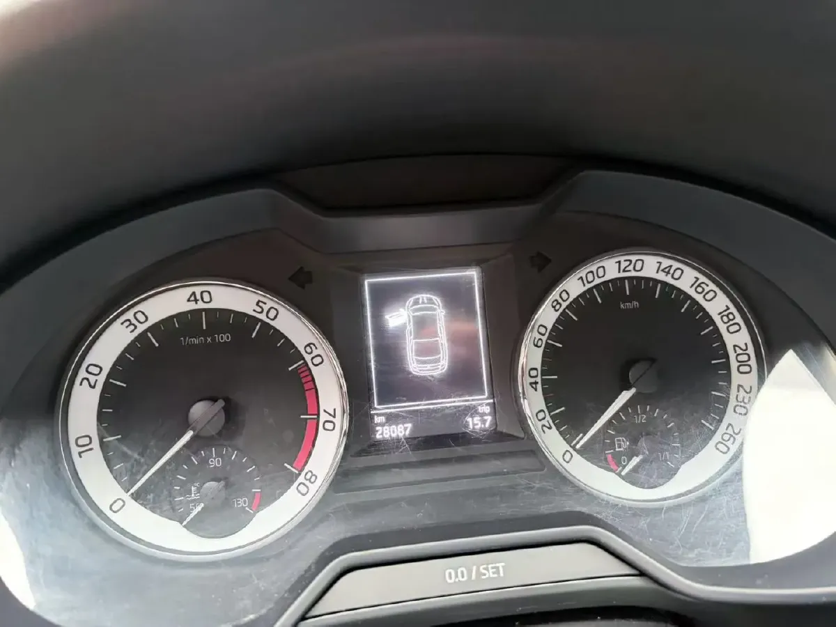 2018 Skoda Octavia 1.2T 116HP L4 7DCT,autocango,china used car exporter,china ev exporter,chinese used car exporter,chinese used ev exporter