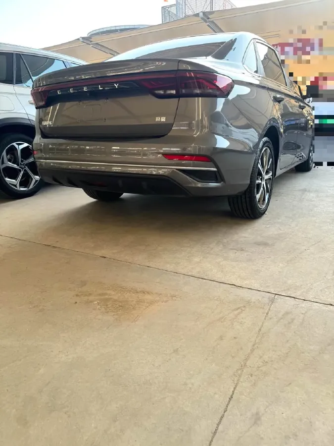 2022 Geely Emgrand 1.5L 114HP L4 CVT,autocango,china used car exporter,china ev exporter,chinese used car exporter,chinese used ev exporter