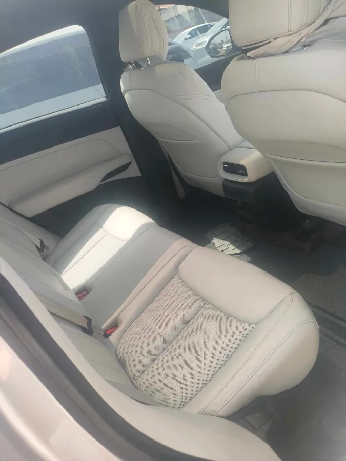 2023 Xpeng G6 BEV 66KWH,autocango,china used car exporter,china ev exporter,chinese used car exporter,chinese used ev exporter