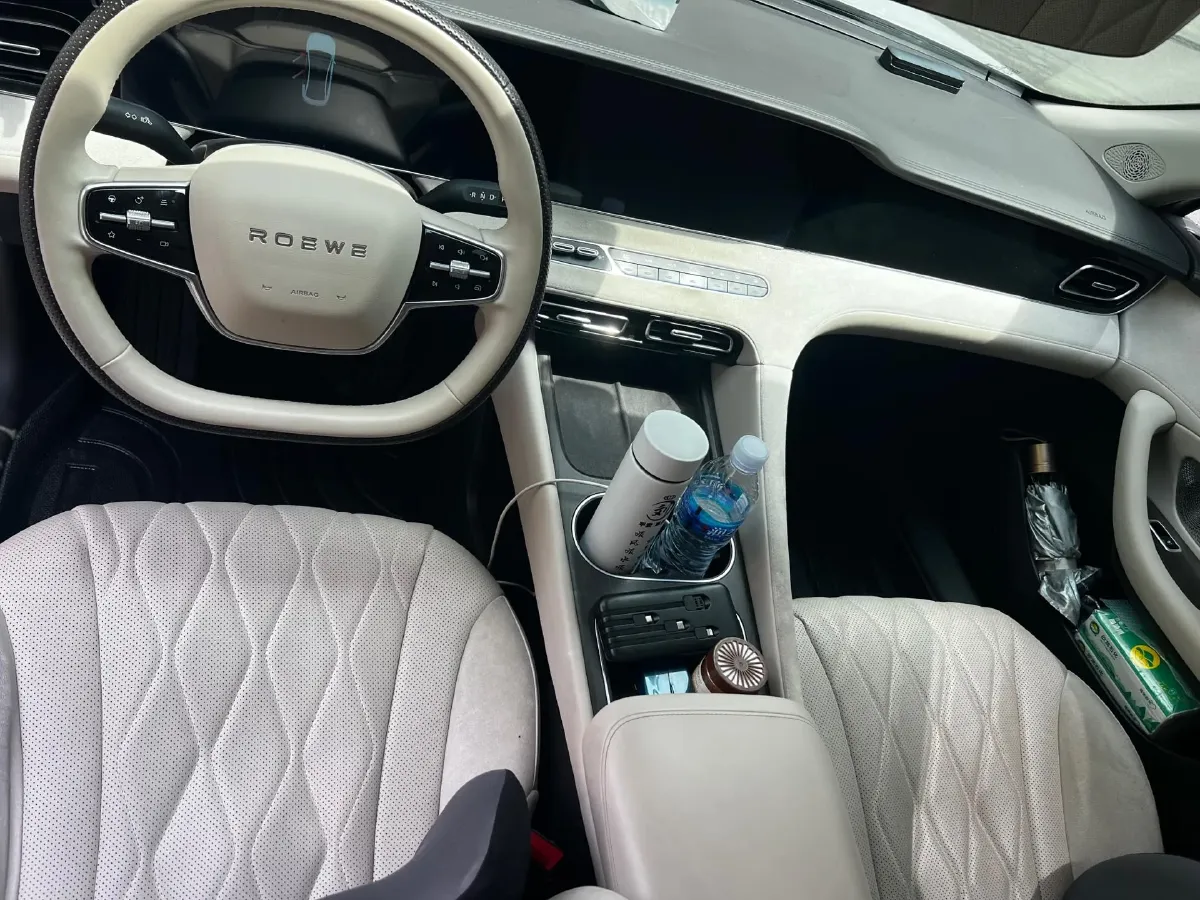 2023 Roewe D7 1.5L 112HP L4 1DHT PHEV 21.4KWH,autocango,china used car exporter,china ev exporter,chinese used car exporter,chinese used ev exporter