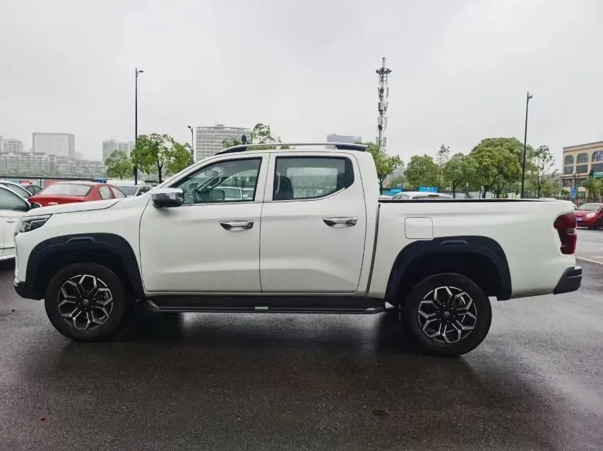 2023 ChangAn LanTuoZhe 2.0T 233HP L4 8AT,autocango,china used car exporter,china ev exporter,chinese used car exporter,chinese used ev exporter