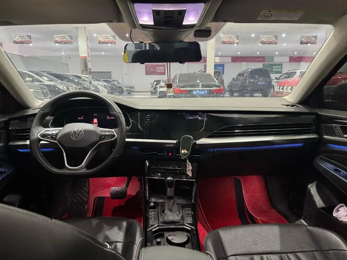 2023 Volkswagen Passat 2.0T 186HP L4 7DCT,autocango,china used car exporter,china ev exporter,chinese used car exporter,chinese used ev exporter