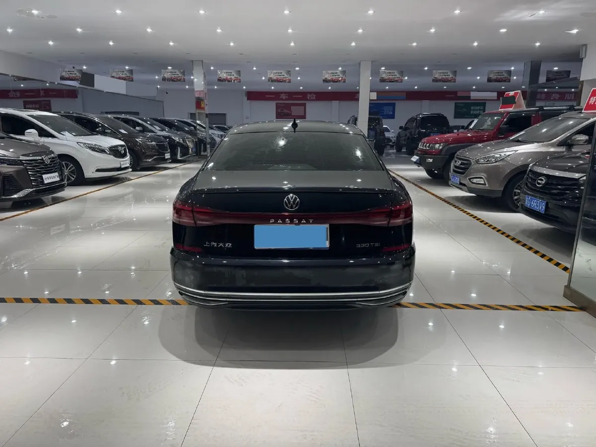 2023 Volkswagen Passat 2.0T 186HP L4 7DCT,autocango,china used car exporter,china ev exporter,chinese used car exporter,chinese used ev exporter