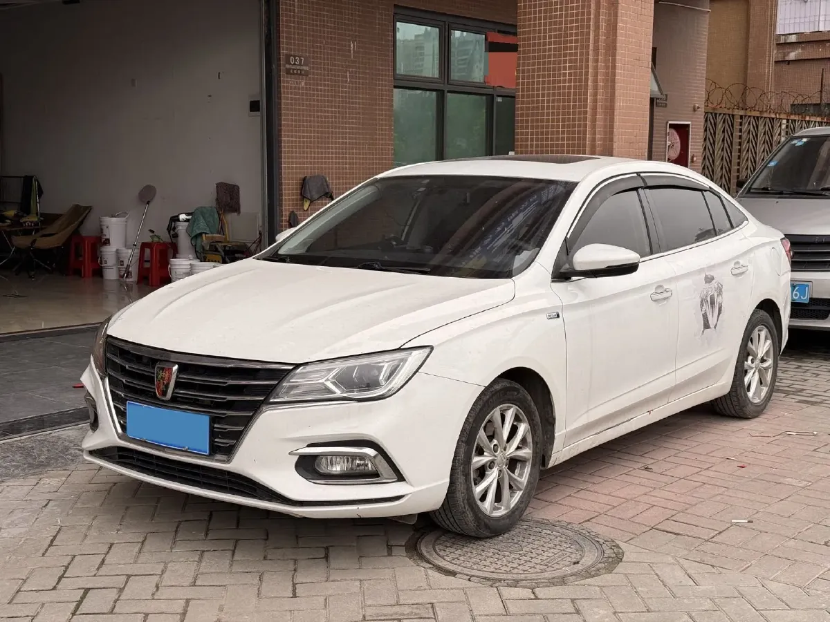 2019 Roewe i5 1.5L 120HP L4 CVT,autocango,china used car exporter,china ev exporter,chinese used car exporter,chinese used ev exporter
