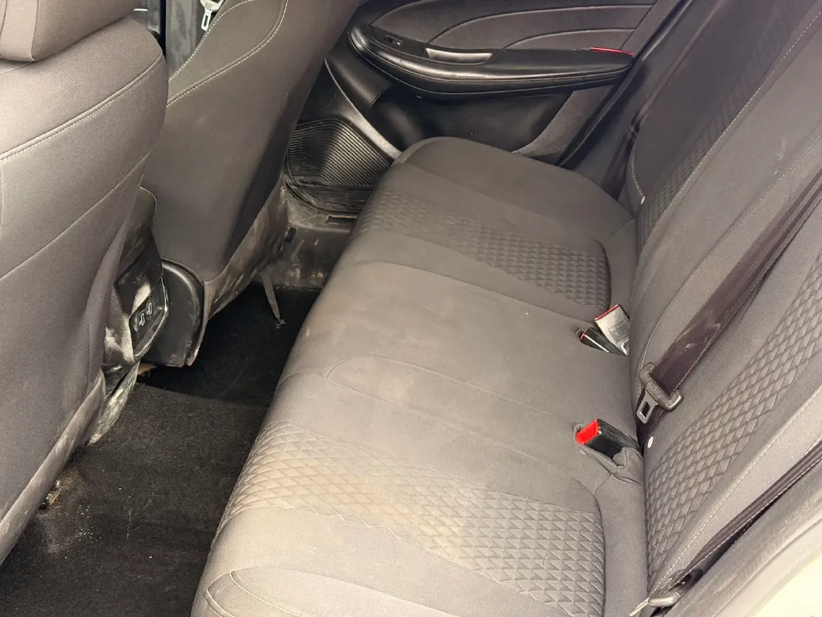 2019 Roewe i5 1.5L 120HP L4 CVT,autocango,china used car exporter,china ev exporter,chinese used car exporter,chinese used ev exporter