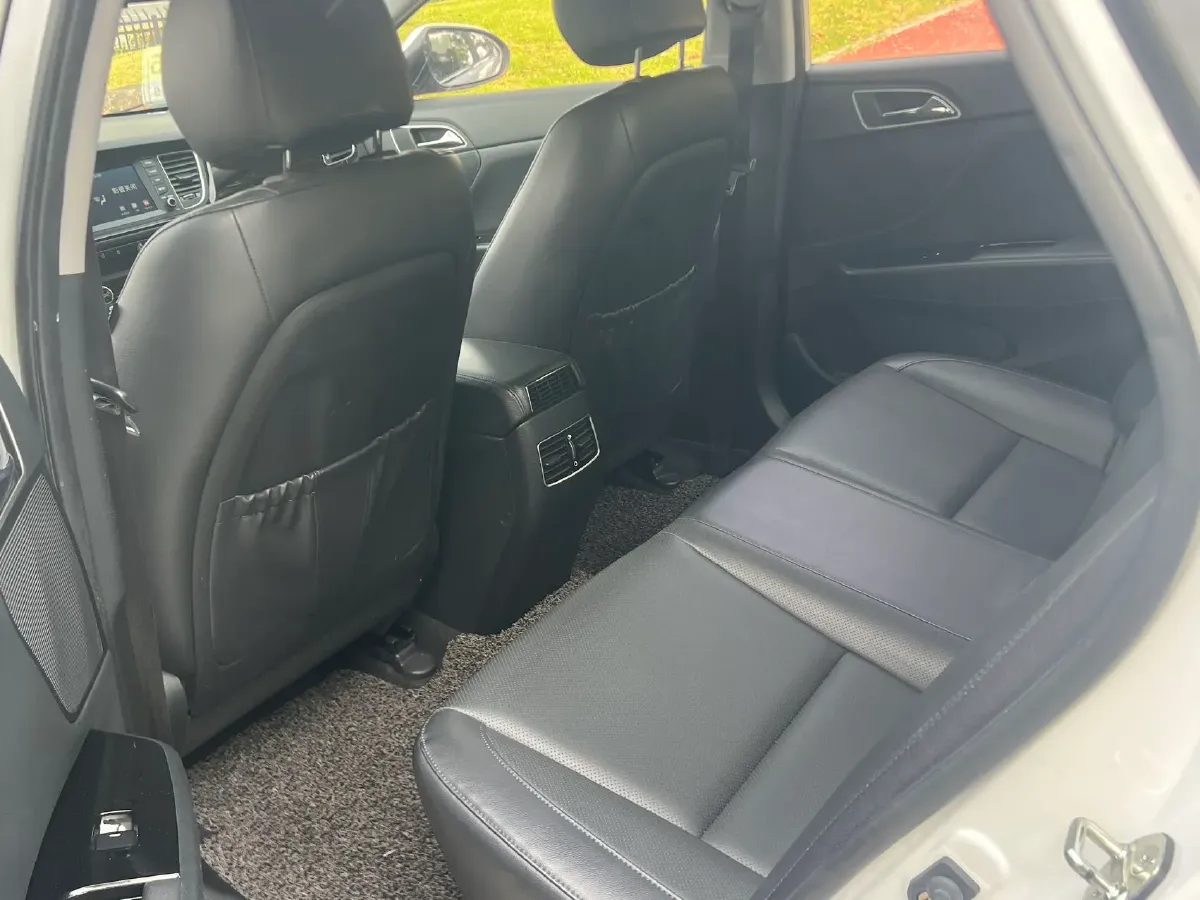 2015 Volkswagen Passat 1.8T 160HP L4 6AT,autocango,china used car exporter,china ev exporter,chinese used car exporter,chinese used ev exporter