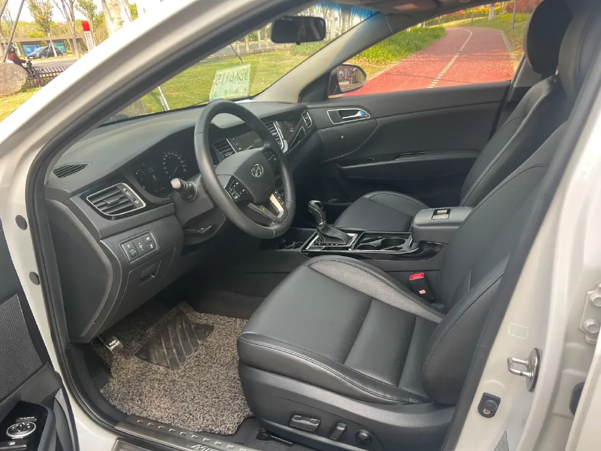 2015 Volkswagen Passat 1.8T 160HP L4 6AT,autocango,china used car exporter,china ev exporter,chinese used car exporter,chinese used ev exporter