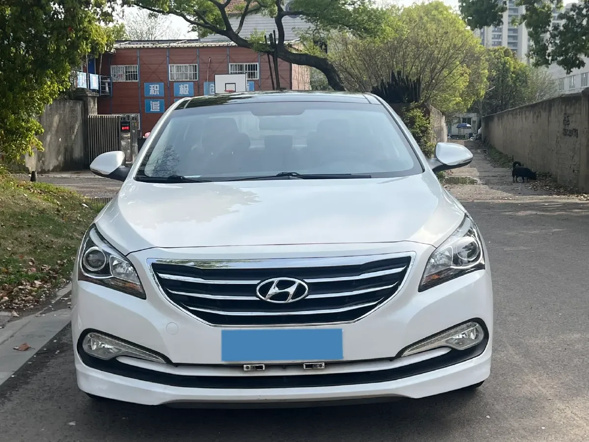2015 Volkswagen Passat 1.8T 160HP L4 6AT,autocango,china used car exporter,china ev exporter,chinese used car exporter,chinese used ev exporter