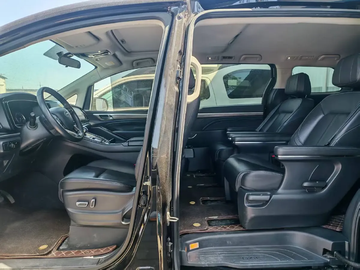 2023 GAC Trumpchi M8 2.0T 252HP L4 8AT,autocango,china used car exporter,china ev exporter,chinese used car exporter,chinese used ev exporter