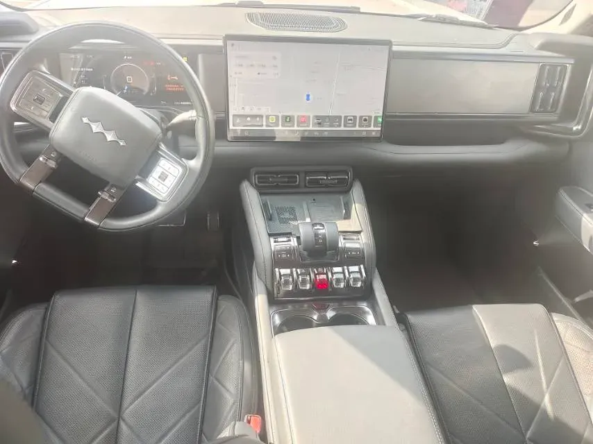 2023 FangChengBao Bao 5 1.5T 194HP L4 E-CVT PHEV 31.8KWH,autocango,china used car exporter,china ev exporter,chinese used car exporter,chinese used ev exporter