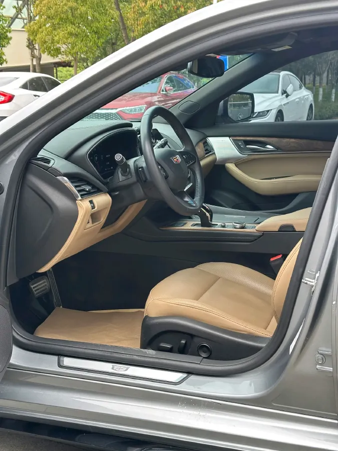 2023 Cadillac CT5 2.0T 237HP L4 10AT,autocango,china used car exporter,china ev exporter,chinese used car exporter,chinese used ev exporter