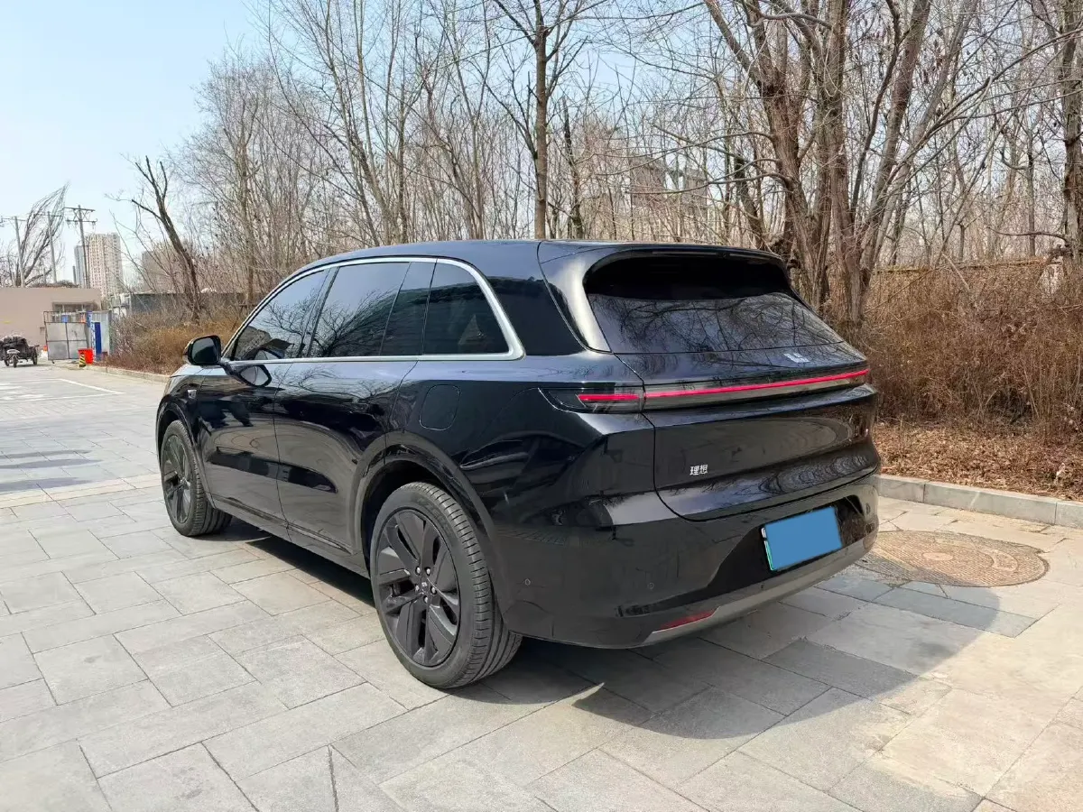 2024 Li L6 Range Extended 154HP L4 REEV 36.8KWH,autocango,china used car exporter,china ev exporter,chinese used car exporter,chinese used ev exporter