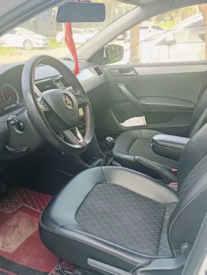 2019 SWM G01 1.5T 156HP L4 6MT,autocango,china used car exporter,china ev exporter,chinese used car exporter,chinese used ev exporter