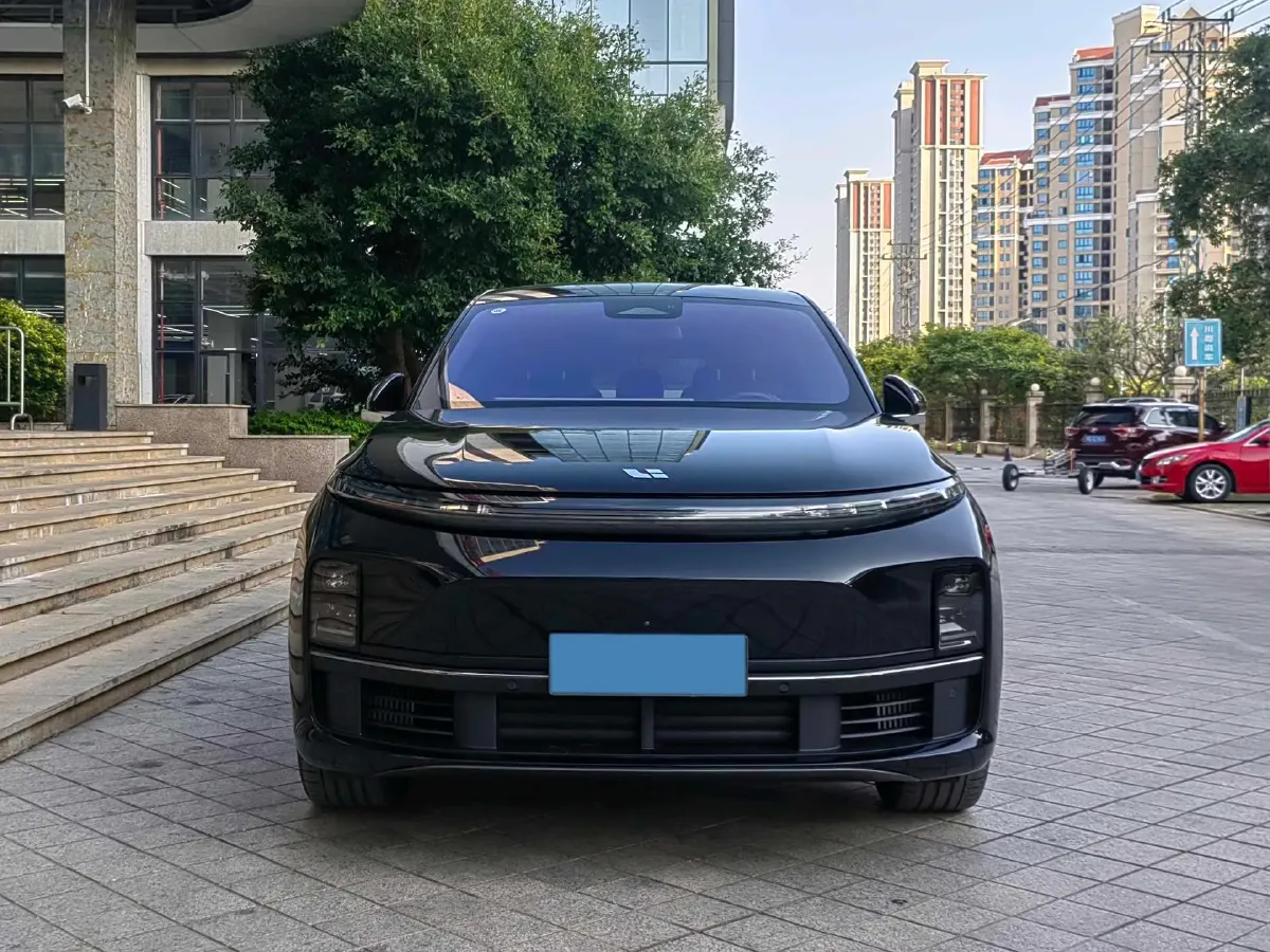 2024 Li L6 Range Extended 154HP L4 REEV 36.8KWH,autocango,china used car exporter,china ev exporter,chinese used car exporter,chinese used ev exporter
