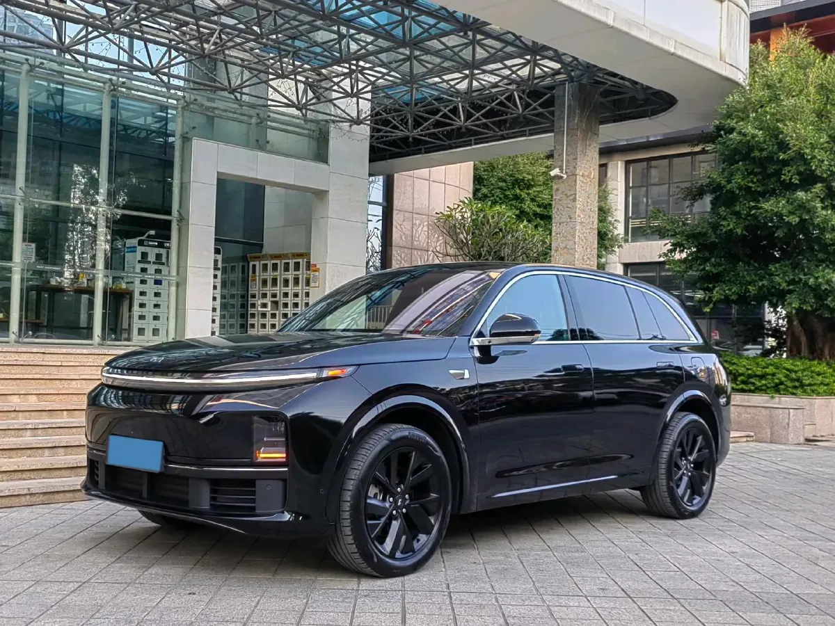 2024 Li L6 Range Extended 154HP L4 REEV 36.8KWH,autocango,china used car exporter,china ev exporter,chinese used car exporter,chinese used ev exporter