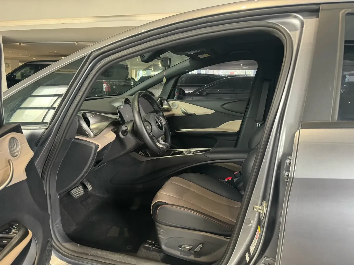 2023 BYD Dolphin BEV 44.928KWH,autocango,china used car exporter,china ev exporter,chinese used car exporter,chinese used ev exporter