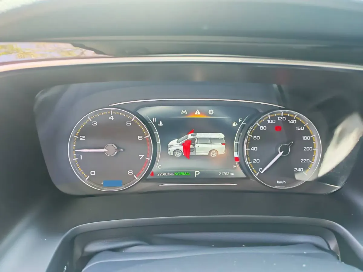 2024 GAC Trumpchi M8 2.0T 252HP L4 8AT,autocango,china used car exporter,china ev exporter,chinese used car exporter,chinese used ev exporter