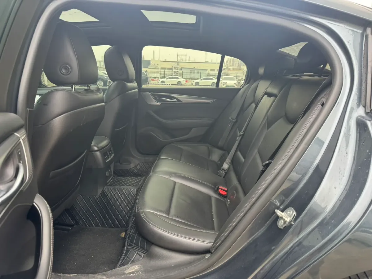 2021 Cadillac CT5 2.0T 237HP L4 10AT,autocango,china used car exporter,china ev exporter,chinese used car exporter,chinese used ev exporter