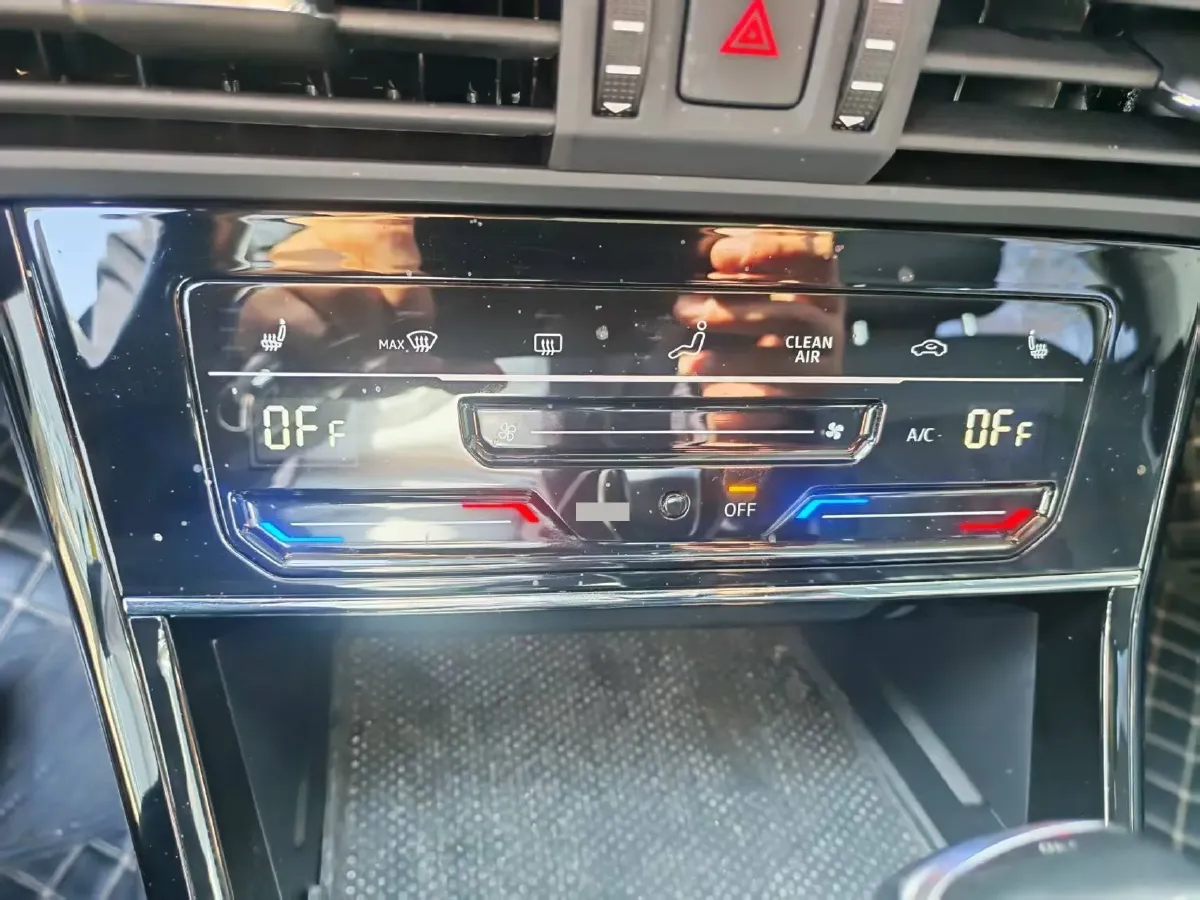 2022 Skoda Kodiak GT 2.0T 186HP L4 7DCT,autocango,china used car exporter,china ev exporter,chinese used car exporter,chinese used ev exporter