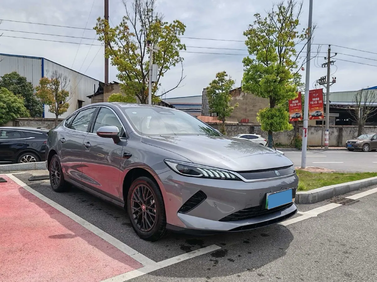 2025 BYD Qin Plus BEV 57.6KWH,autocango,china used car exporter,china ev exporter,chinese used car exporter,chinese used ev exporter