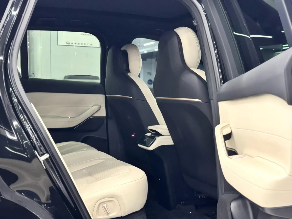 2024 NIO ES6 BEV 75KWH,autocango,china used car exporter,china ev exporter,chinese used car exporter,chinese used ev exporter