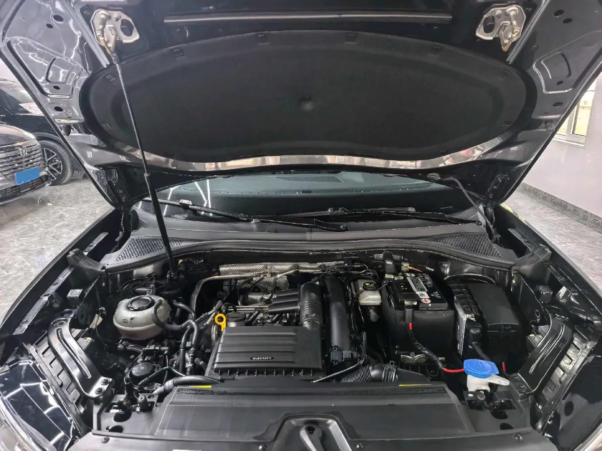 2022 Volkswagen Tayron 1.4T 150HP L4 7DCT,autocango,china used car exporter,china ev exporter,chinese used car exporter,chinese used ev exporter