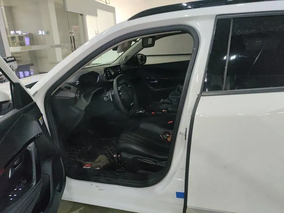 2022 Peugeot 2008 1.2T 136HP L3 6DCT,autocango,china used car exporter,china ev exporter,chinese used car exporter,chinese used ev exporter