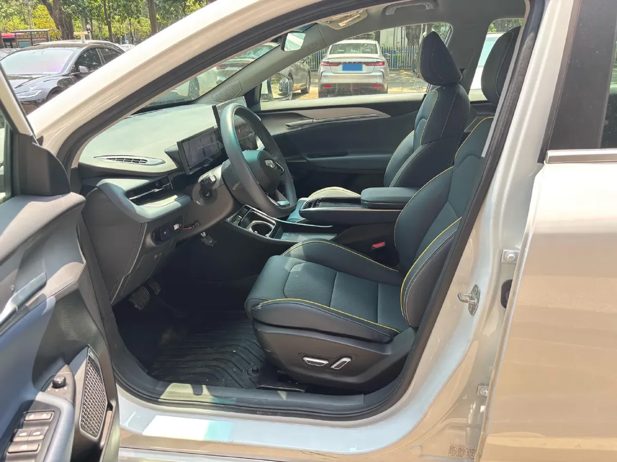 2024 JMC DaDao 2.3T 245HP L4 8AT,autocango,china used car exporter,china ev exporter,chinese used car exporter,chinese used ev exporter