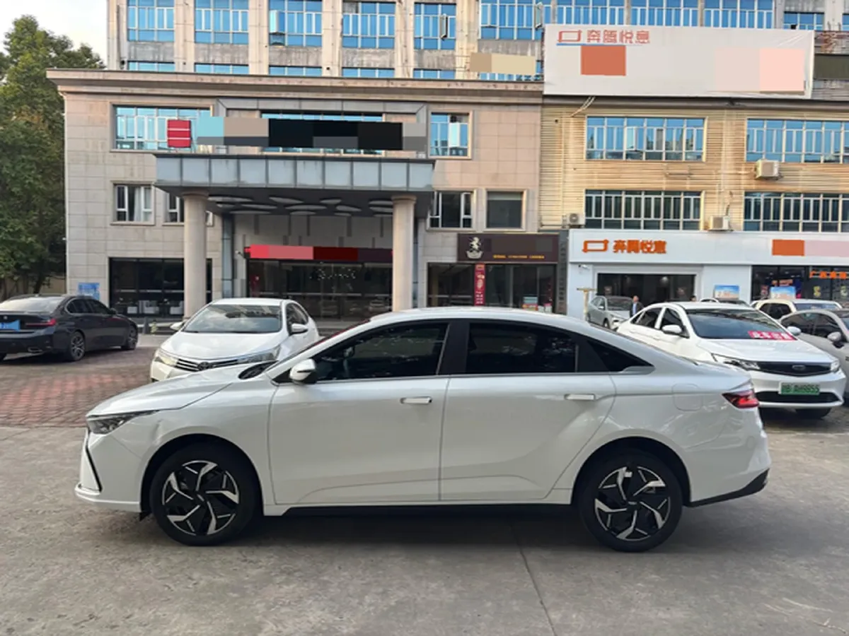 2024 JMC DaDao 2.3T 245HP L4 8AT,autocango,china used car exporter,china ev exporter,chinese used car exporter,chinese used ev exporter