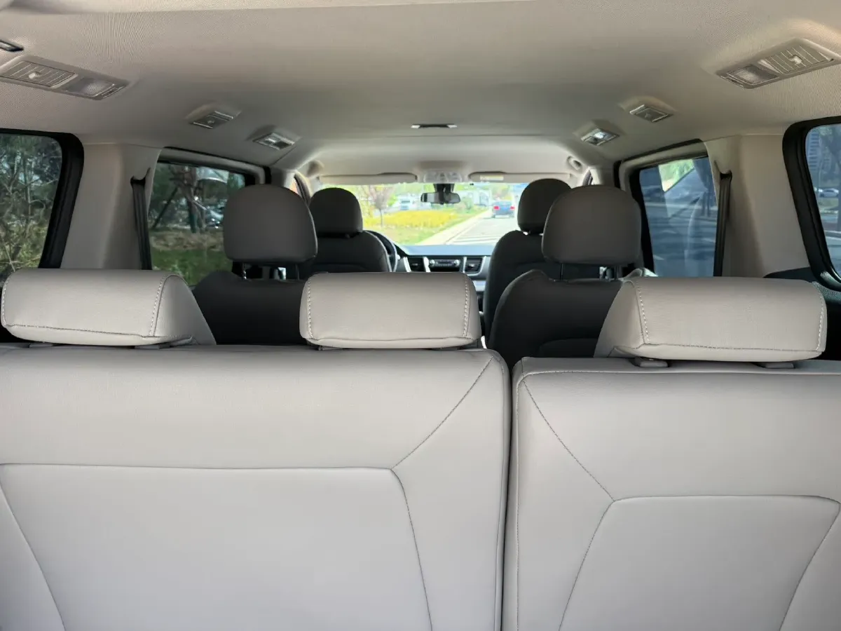 2022 MAXUS G10 2.0T 224HP L4 8AT,autocango,china used car exporter,china ev exporter,chinese used car exporter,chinese used ev exporter