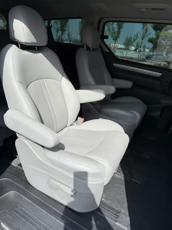 2022 MAXUS G10 2.0T 224HP L4 8AT,autocango,china used car exporter,china ev exporter,chinese used car exporter,chinese used ev exporter