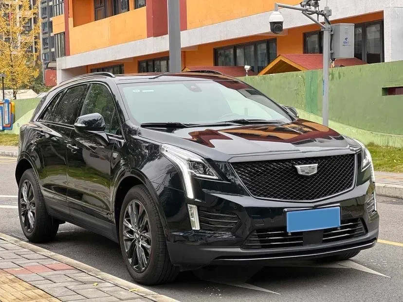 2022 Cadillac XT5 2.0T 237HP L4 9AT,autocango,china used car exporter,china ev exporter,chinese used car exporter,chinese used ev exporter
