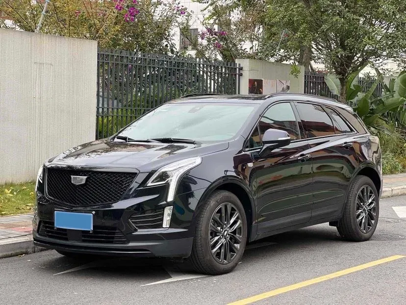 2022 Cadillac XT5 2.0T 237HP L4 9AT,autocango,china used car exporter,china ev exporter,chinese used car exporter,chinese used ev exporter